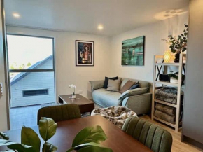 Mornington Oceanview Retreat, Dunedin